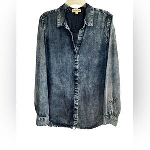 CLOTH & STONE  Women's Tencel Stone-Washed Blue Denim look Button Up Large